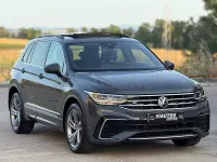 Usado VW Tiguan R-line 150 CV (110 kW) 2021 Gris / plata SUV