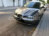 Usado Seat Ibiza Reference 64 CV (47 kW) 2006 Gris / plata Utilitario