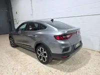 Usado Renault Arkana Zen 145 CV (106 kW) 2022 Gris SUV
