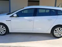 Usado Renault Mégane GrandTour Equilibre 116 CV (85 kW) 2022 Blanco Familiar