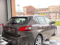 Usado Peugeot 308 Active 92 CV (67 kW) 2014 Gris / plata Berlina