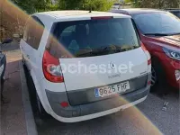 Usado Renault Grand Scénic II Privilege 130 CV (95 kW) 2006 Blanco Monovolumen