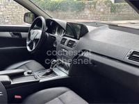 Usado Mercedes C320 Avantgarde 224 CV (164 kW) 2007 Granate Berlina
