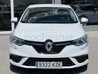 Usado Renault Mégane IV LIMITED 95 CV (69 kW) 2019 Blanco Berlina