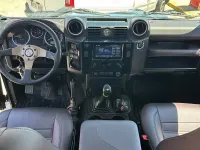 Usado Land Rover Defender 122 CV (89 kW) 2011 Gris Familiar