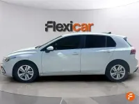 Usado VW Golf VIII Life 115 CV (84 kW) 2023 Blanco Berlina