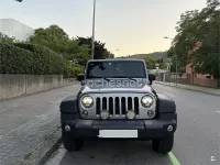 Usado Jeep Wrangler Unlimited Rubicon 200 CV (147 kW) 2017 Gris / plata SUV