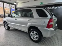 Usado Kia Sportage 142 CV (104 kW) 2008 Gris / plata SUV