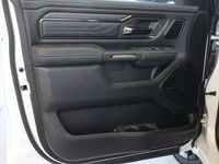 Usado RAM 1500 540 CV (397 kW) 2024 Gris Pickup/Camioneta