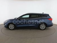 Usado Ford Focus Titanium 120 CV (88 kW) 2020 Azul Familiar