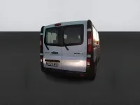 Usado Renault Trafic 110 CV (80 kW) 2024 Blanco Monovolumen