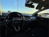 Usado Kia Stonic 115 CV (84 kW) 2019 Blanco SUV