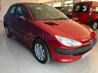 Usado Peugeot 206 75 CV (55 kW) 2006 Granate Berlina