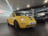 Usado VW Beetle 114 CV (83 kW) 2005 Amarillo Utilitario