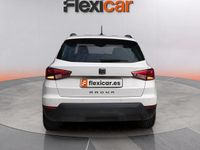 Usado Seat Arona Style 95 CV (69 kW) 2019 Blanco SUV
