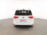 Usado VW Touran Advance 150 CV (110 kW) 2016 Blanco Monovolumen
