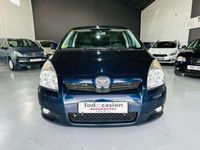 usado Toyota Corolla Verso 2.2D4D Luna