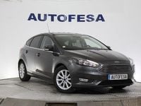 Usado Ford Focus Titanium 150 CV (110 kW) 2016 Gris Utilitario
