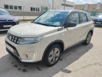 Usado Suzuki Vitara 129 CV (94 kW) 2023 Beige SUV