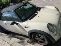 Usado Mini One Cabriolet 90 CV (66 kW) 2007 Beige Descapotable