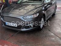 Usado Ford Mondeo Vignale 150 CV (110 kW) 2016 Gris / plata Familiar