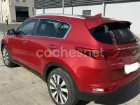 Usado Kia Sportage 115 CV (84 kW) 2018 Rojo SUV