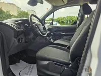 Usado Ford Tourneo Connect Trend 100 CV (73 kW) 2018 Blanco Monovolumen