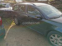 Usado Volvo V50 Momentum 136 CV (100 kW) 2005 Verde Familiar