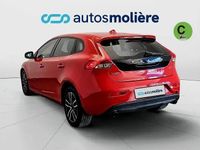 Usado Volvo V40 Kinetic 150 CV (110 kW) 2017 Rojo