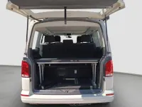 Usado VW California Beach 150 CV (110 kW) 2025 Gris Van