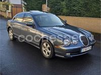 Usado Jaguar S-Type Executive 240 CV (176 kW) 2000 Gris / plata Berlina