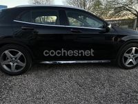 Usado Mercedes GLA200 136 CV (100 kW) 2017 Negro SUV