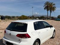 Usado VW Golf VII Advance 140 CV (102 kW) 2013 Blanco Berlina