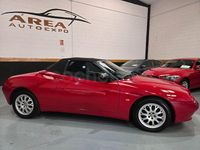 Usado Alfa Romeo Spider 144 CV (105 kW) 2000 Rojo Descapotable