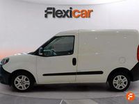 Usado Fiat Doblò Easy 95 CV (69 kW) 2022 Blanco Monovolumen