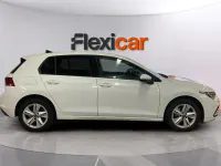 Usado VW Golf VIII 110 CV (80 kW) 2023 Blanco Berlina