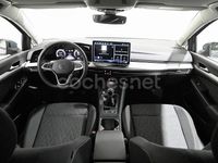 Usado VW Golf VIII 115 CV (84 kW) 2025 Gris / plata Berlina