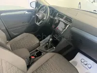 Usado VW Tiguan Life 150 CV (110 kW) 2022 Gris SUV