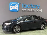Usado Toyota Avensis Advance 143 CV (105 kW) 2017 Negro Berlina
