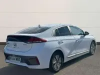 Usado Hyundai Ioniq 141 CV (103 kW) 2022 Blanco Utilitario