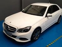Usado Mercedes E300 Elegance 231 CV (169 kW) 2013 Blanco Berlina