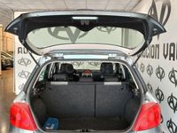 Usado Peugeot 307 90 CV (66 kW) 2007 Gris / plata Berlina