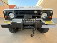 Usado Land Rover Defender 122 CV (89 kW) 2014 Blanco Familiar