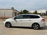 Usado Peugeot 308 SW Allure 120 CV (88 kW) 2018 Blanco Familiar