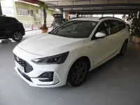 Używany Ford Focus ST-Line 155 KM (114 kW) 2023 Biały Kombi
