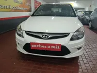 Usado Hyundai i30 Classic 109 CV (80 kW) 2011 Blanco Utilitario
