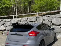 Usado Ford Focus RS 350 CV (257 kW) 2016 Gris / plata Berlina