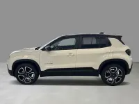 Usado Jeep Avenger Summit 100 CV (73 kW) 2024 Blanco SUV