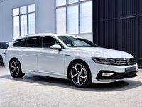 Usado VW Passat R-line 200 CV (147 kW) 2022 Blanco Familiar