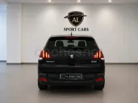 Usado Peugeot 3008 Active 120 CV (88 kW) 2013 Negro Familiar